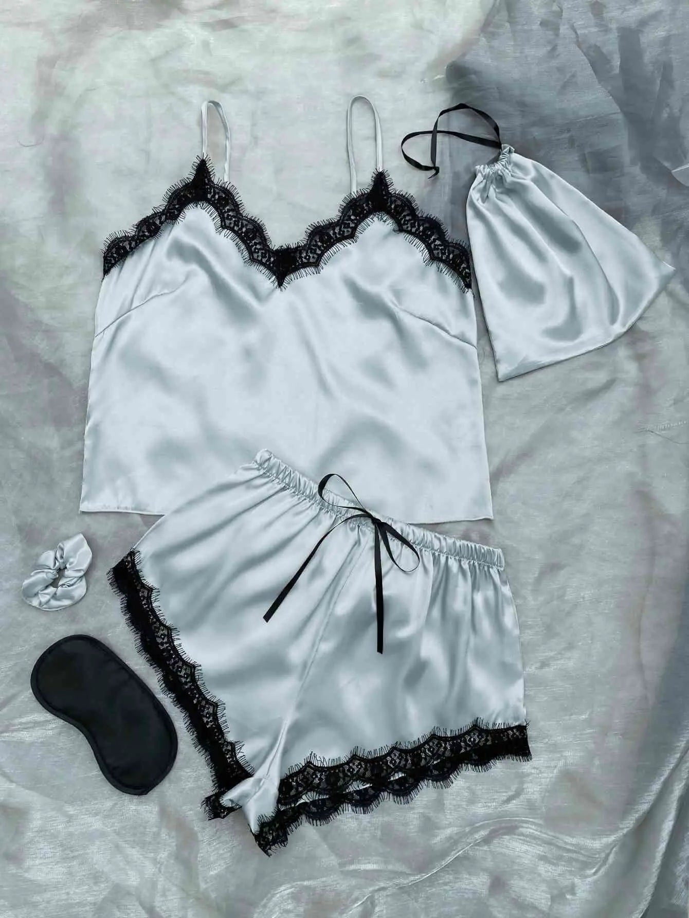 Conjunto de pijama Lace Dreams