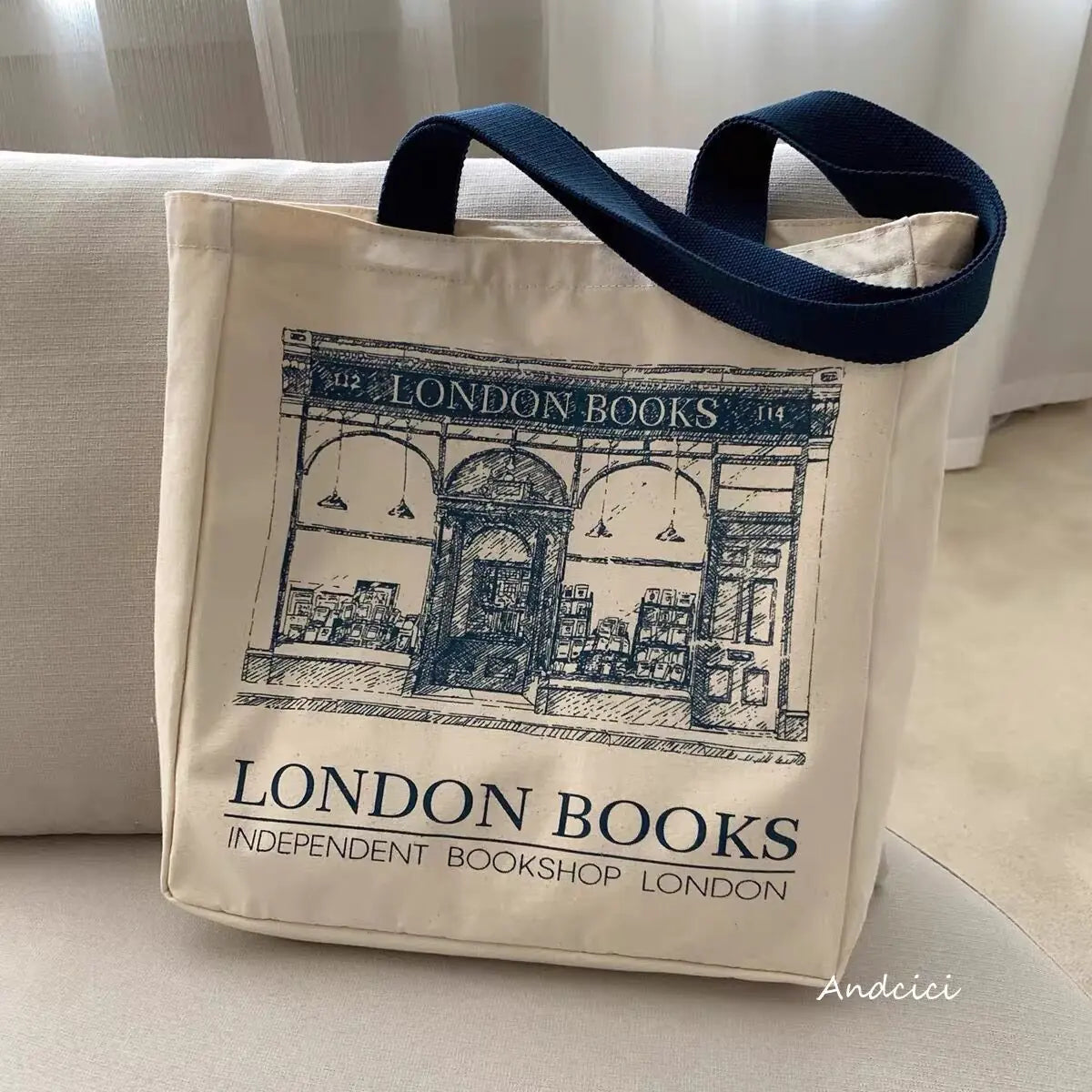 Bolso de hombro con estampado de libros de Londres