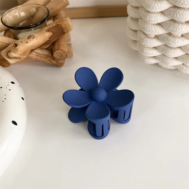 Conjunto de pinzas para el cabello con flores geométricas